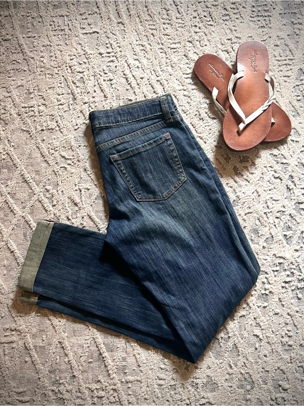 GAP “Premium Boyfriend” fit jeans - ankle length. Size 0/24R